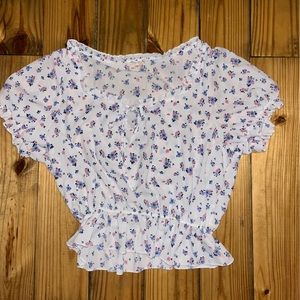 Floral cropped shirt with cute bow